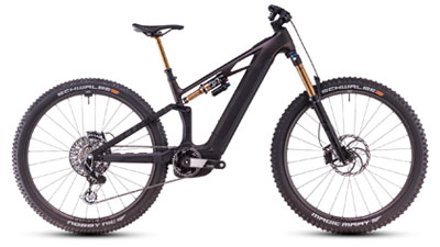 Se puede ver una bicicleta eléctrica Cube Stereo Hybrid ONE22 gris con amortiguadores dorados.