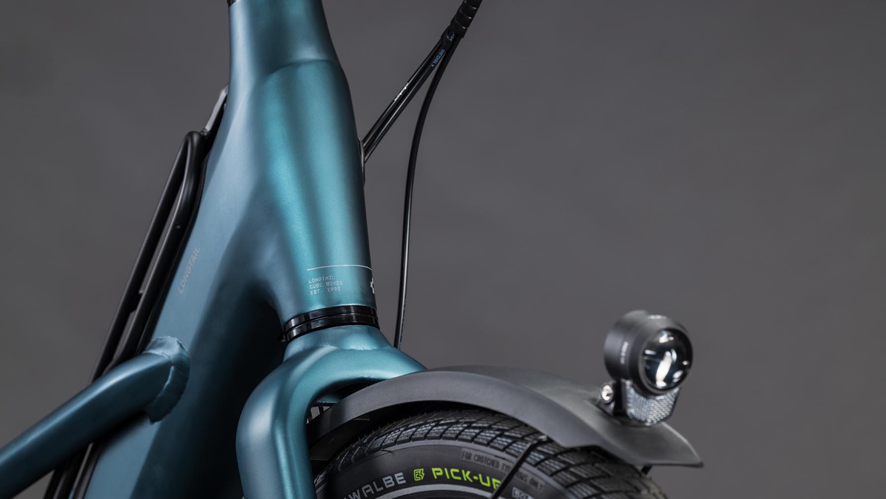 122250-Cube-Longtail-Hybrid-Family-800-royalgreen-n-black-2026-EBike-Lastenfahrrad-06