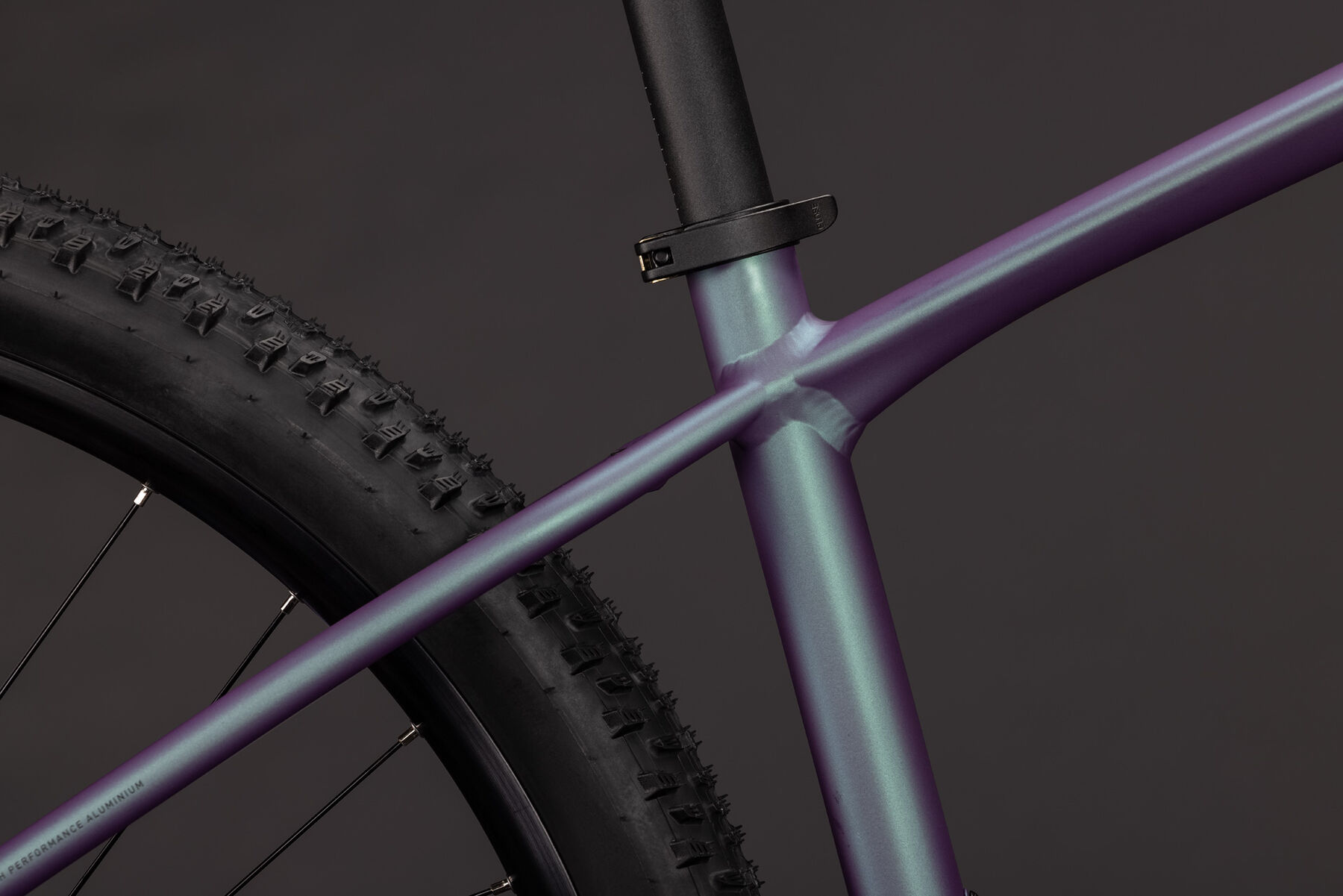 1140920-Cube-Aim-SLT-mysticpurple-n-black-2027-03
