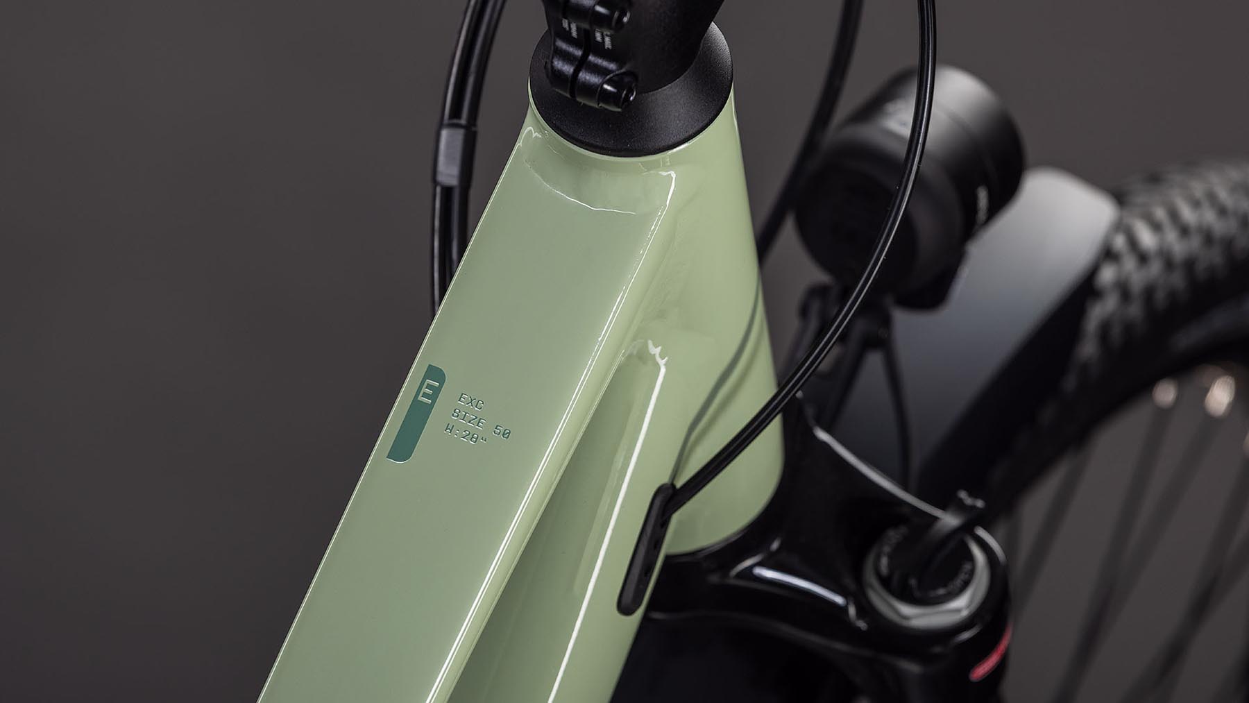 162711Z-Cube-Kathmandu-EXC-pea-n-grey-2026-Trekkingrad-Damen-01