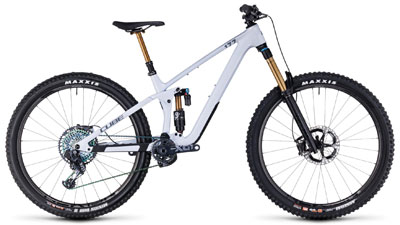 Bicicleta de montaña Cube Stereo ONE77 C:68X SLT Enduro en color blanco.