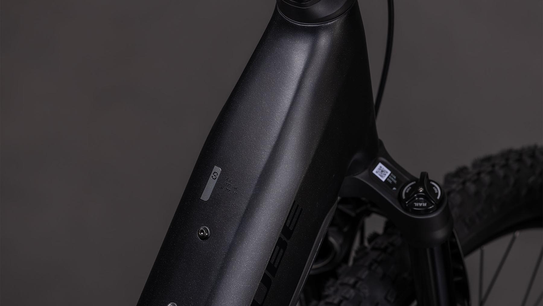108602E-Cube-Reaction-Hybrid-SLX-800-silverdust-n-chrome-2026-EBike-Hardtail-Mountainbike-Tiefeinsteiger-01