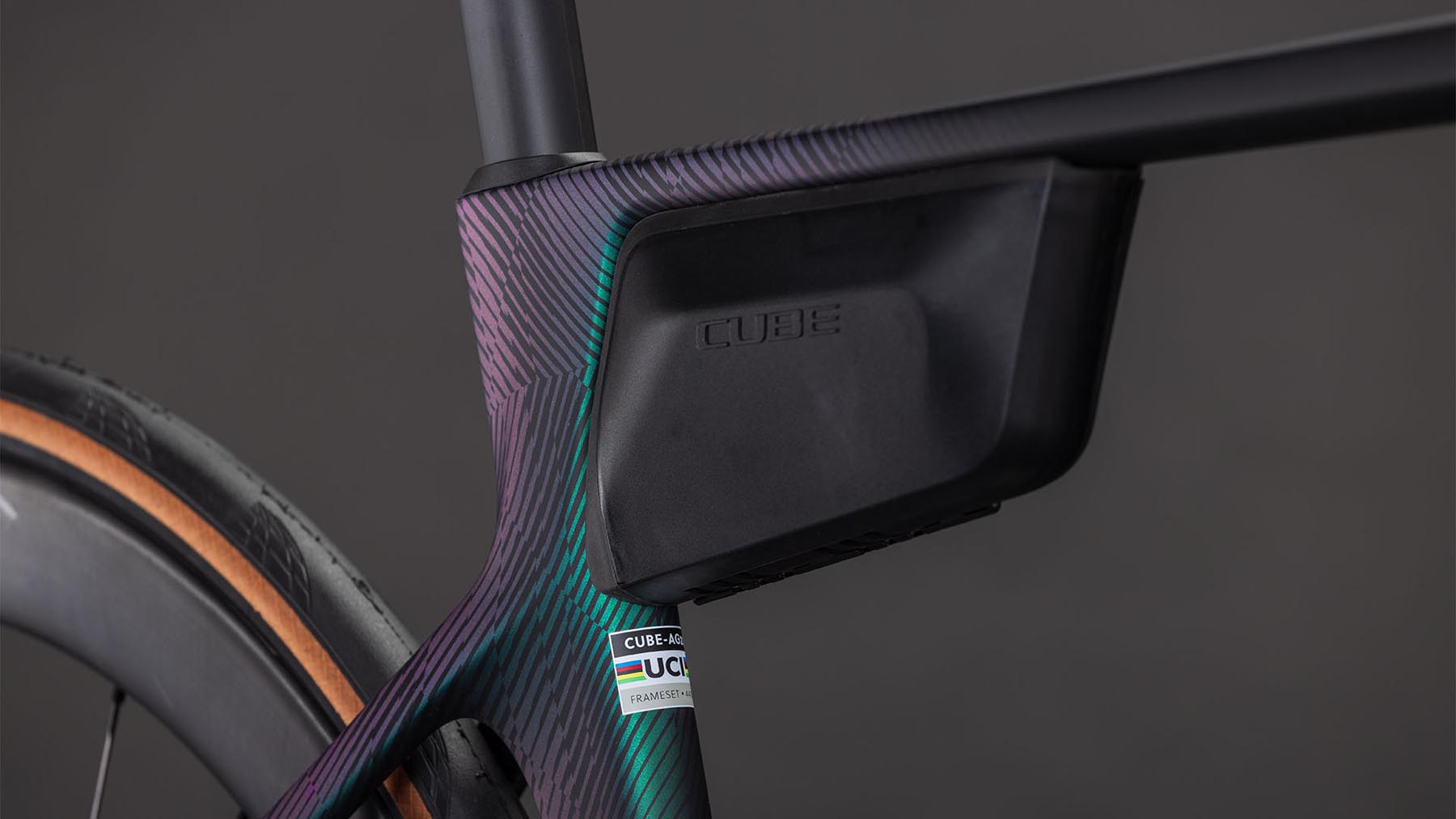 126500-Cube-Agree-C-62-SLT-black-n-black-2026-Carbon-Rennrad-07