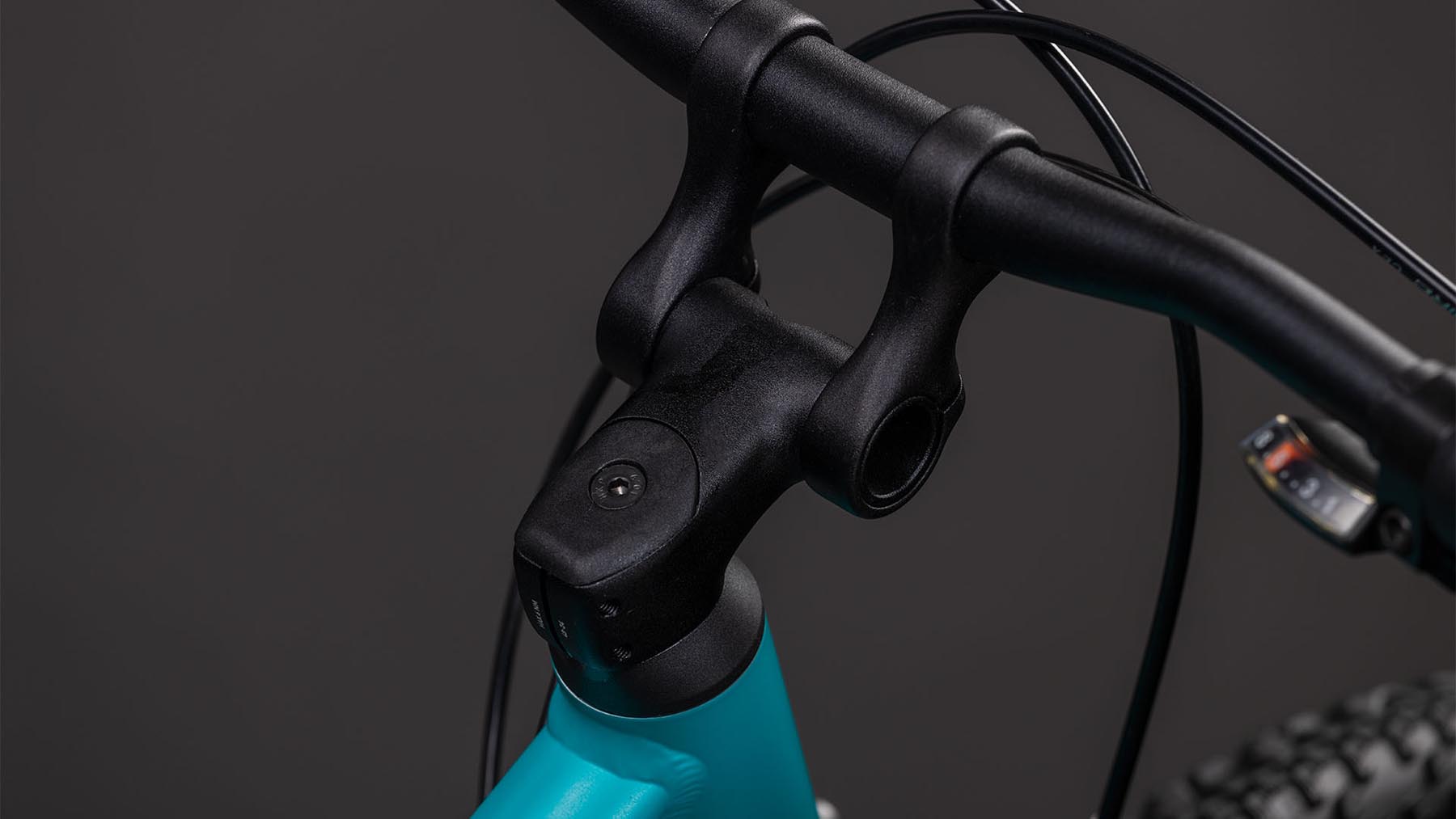 150710-Cube-Numove-240-seagreen-n-green-2026-Kinderrad-24-Zoll-02