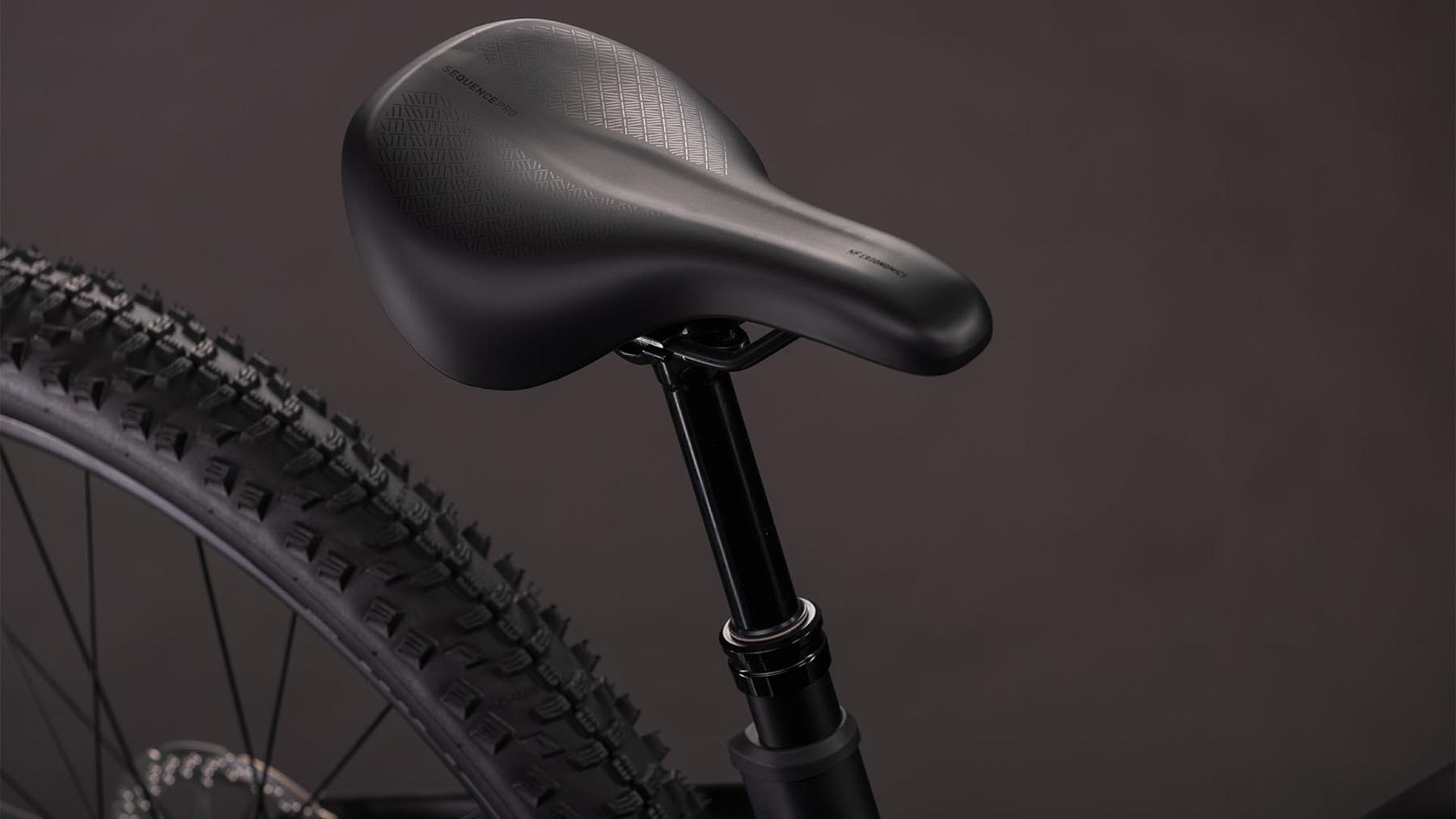 108211Z-Cube-Reaction-Hybrid-Pro-800-blackline-2026-EBike-Hardtail-Mountainbike-Damen-04